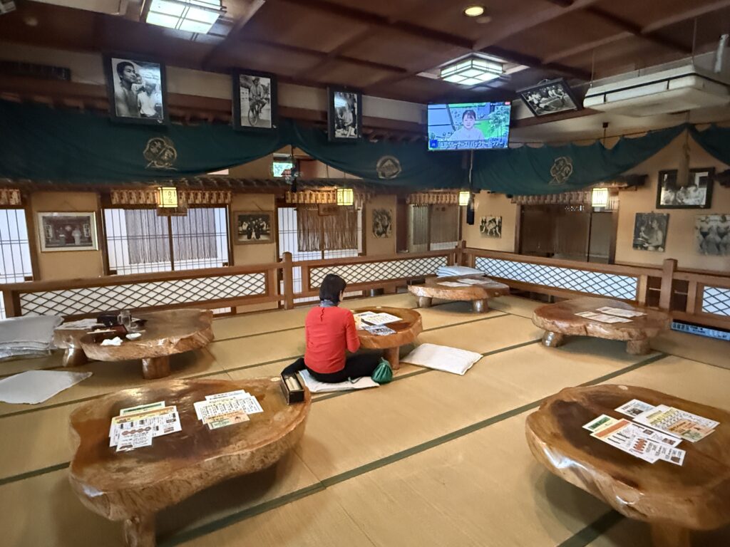 相撲茶屋貴乃花店内
